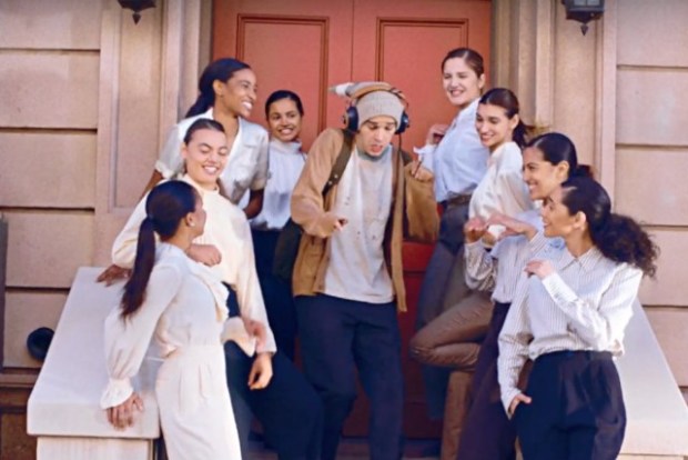 the-1975-sincerity-is-scary-1542825123-640x428